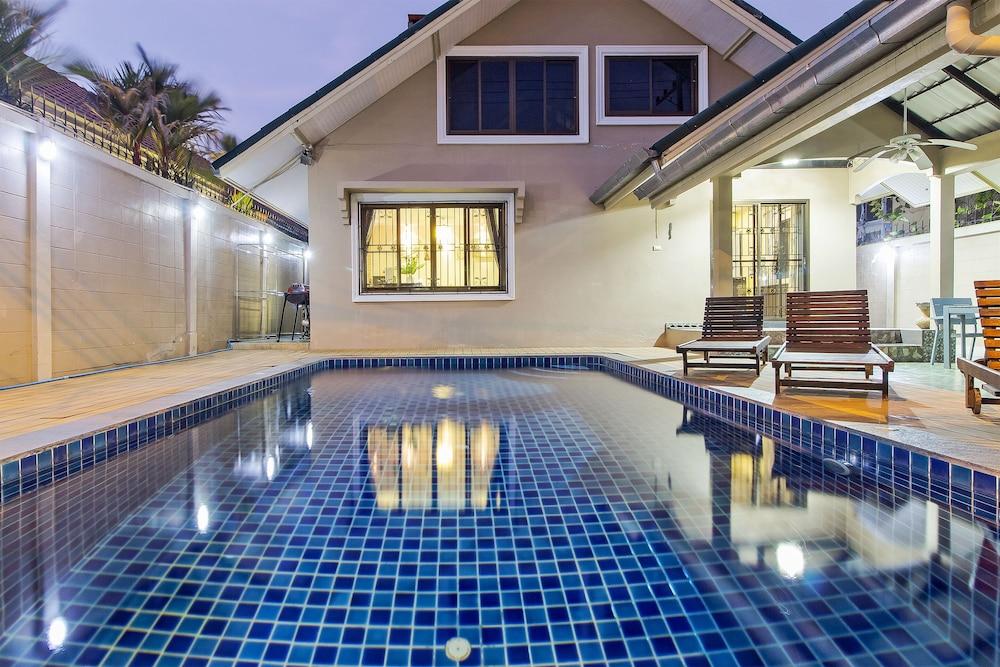 Pool Villa Tanzanite Near Walking Street Pattaya Buitenkant foto
