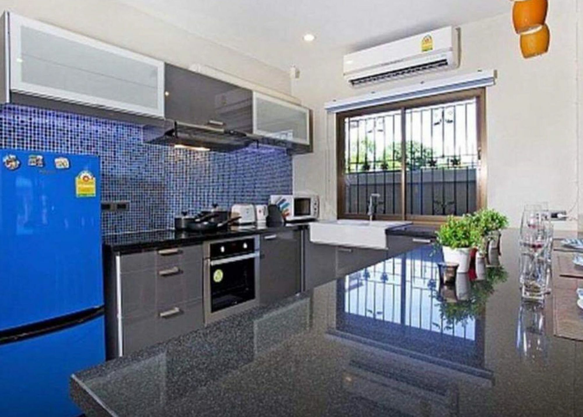 Pool Villa Tanzanite Near Walking Street Pattaya Buitenkant foto